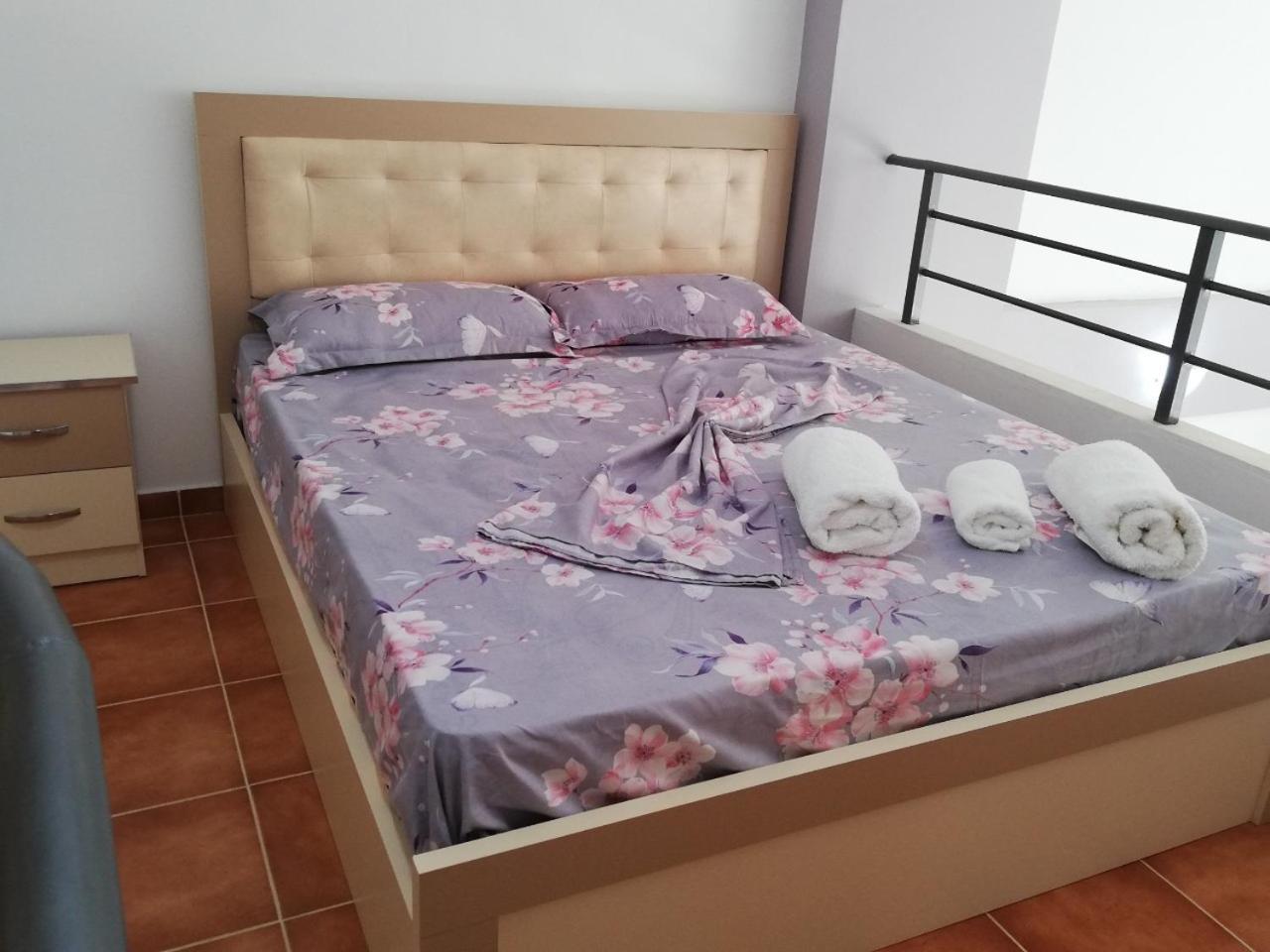 Апартаменты Sweet Dreams Apartament Саранда Экстерьер фото