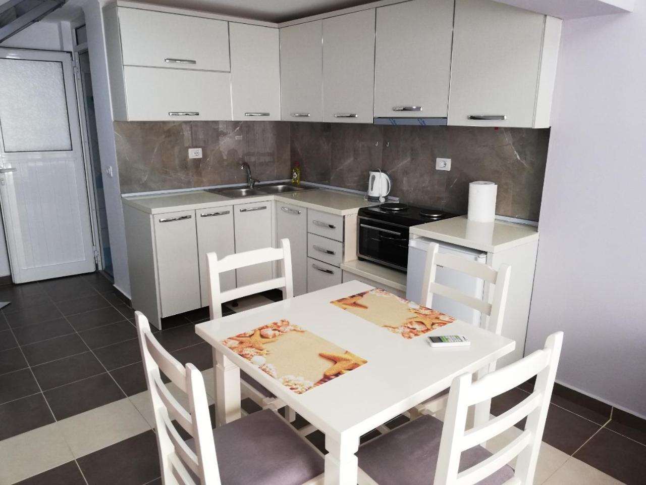 Апартаменты Sweet Dreams Apartament Саранда Экстерьер фото