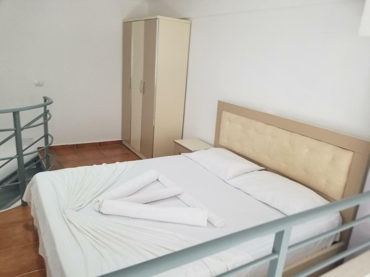 Апартаменты Sweet Dreams Apartament Саранда Экстерьер фото